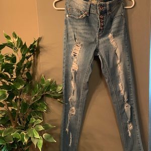 Light wash skinny ripped jeans